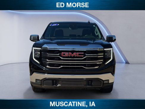 Used 2025 GMC Sierra 1500 SLT AWD/4WD image 8