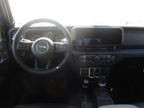 New 2026 Jeep Gladiator Sport image 16