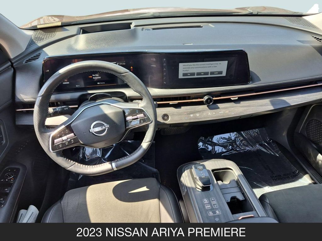 Used 2023 Nissan Ariya FWD image 13