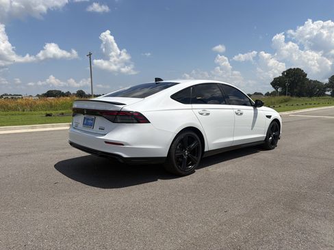 Certified 2024 Honda Accord Sport image 5