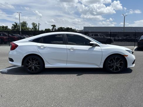 Used 2020 Honda Civic Sport image 2