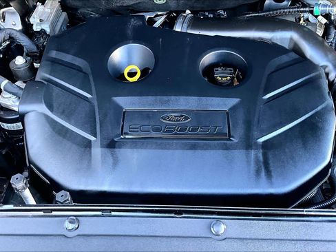 Used 2016 Ford Edge Titanium w/ Equipment Group 301A image 32