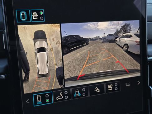 New 2026 GMC Yukon XL Denali w/ Denali Reserve Package image 7