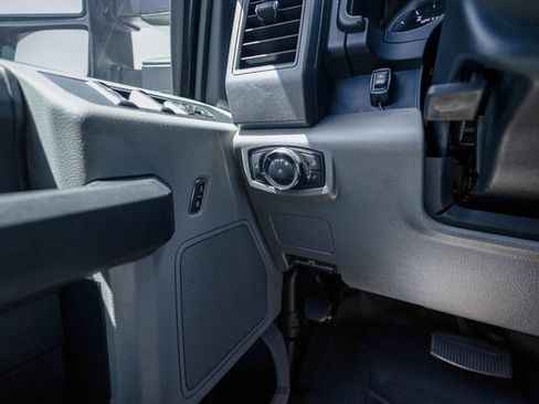 Used 2020 Ford F250 XL w/ Power Equipment Group AWD/4WD image 50