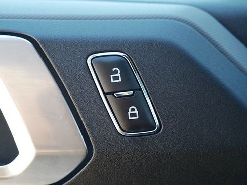 Used 2023 Ford Bronco Big Bend image 24