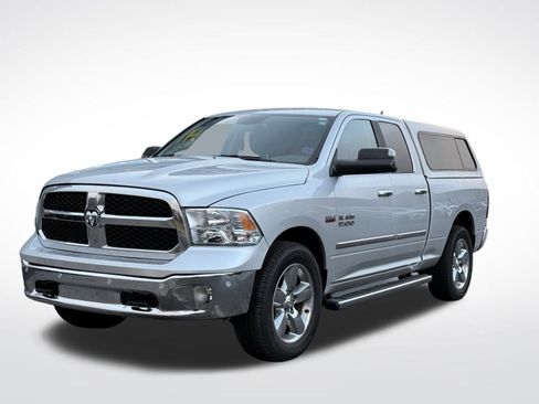 Used 2017 RAM 1500 Big Horn image 13