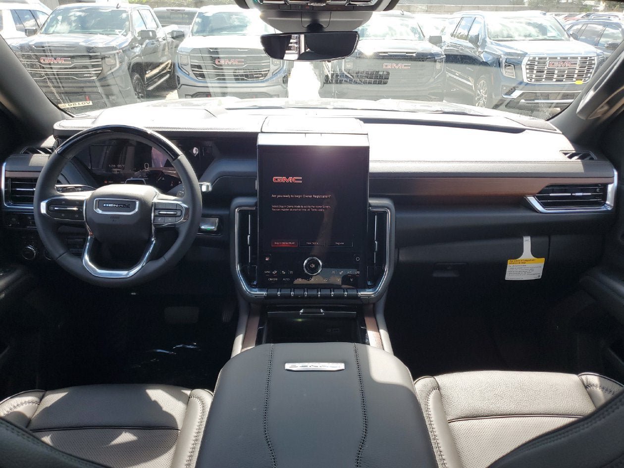 New 2027 GMC Yukon Denali w/ Denali Reserve Package AWD/4WD image 12