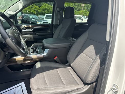 Used 2024 Chevrolet Silverado 2500 LT w/ Z71 Sport Edition AWD/4WD image 5
