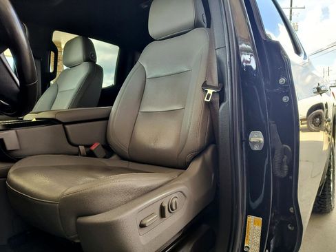 Used 2021 GMC Sierra 1500 SLT image 16