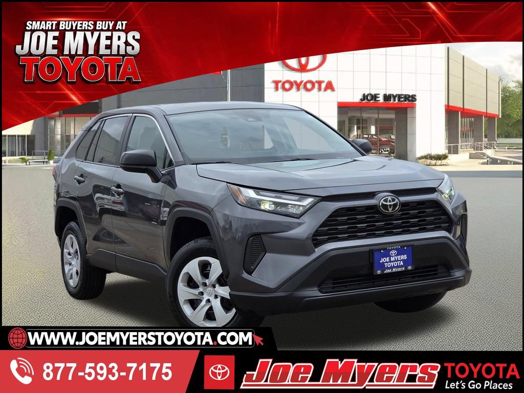 Used 2025 Toyota RAV4 LE FWD image 1