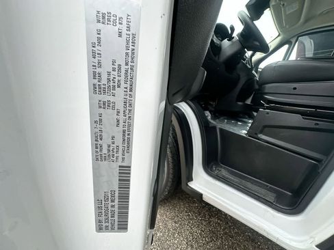 Used 2026 RAM ProMaster 2500 w/ Convenience Group FWD image 29