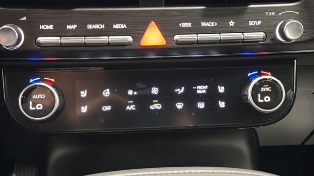 Used 2026 Hyundai Palisade Calligraphy AWD/4WD image 18