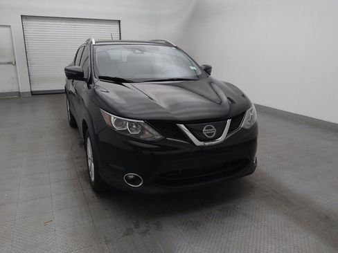 Used 2019 Nissan Rogue Sport SV w/ Technology Package image 14