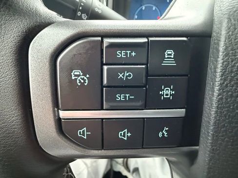 New 2025 Ford F350 Lariat w/ Lariat Ultimate Package image 24