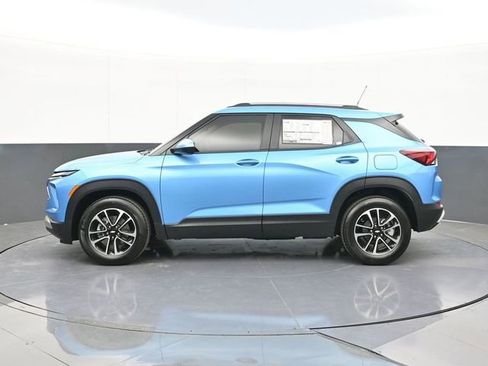 New 2026 Chevrolet TrailBlazer LT w/ Convenience Package FWD image 8