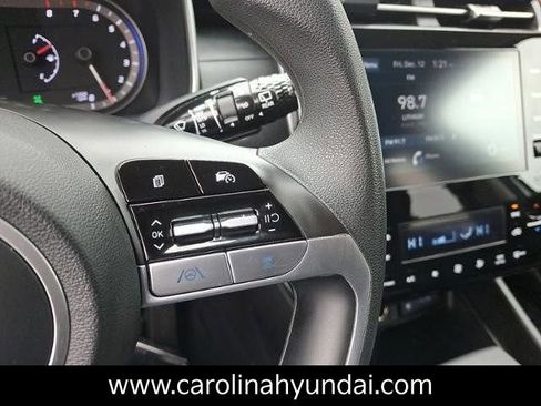 Certified 2024 Hyundai Tucson SEL image 21
