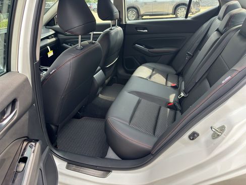 New 2025 Nissan Altima 2.5 SR image 13