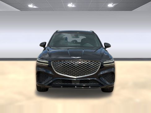Used 2023 Genesis GV70 2.5T w/ Sport Prestige Package AWD/4WD image 6