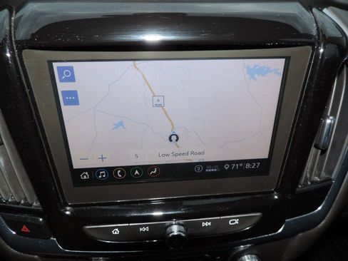 Used 2020 Chevrolet Traverse RS image 25