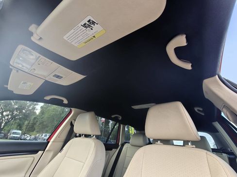 Used 2012 Volkswagen Jetta TDI image 21