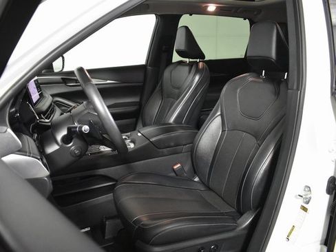 Certified 2023 INFINITI QX60 Luxe w/ Performance Audio Package image 10