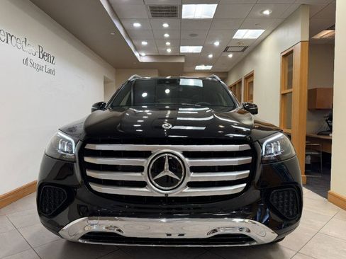 Certified 2025 Mercedes-Benz GLS 450 4MATIC image 29