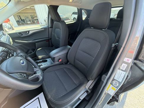 Used 2025 Ford Escape Active image 17