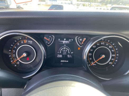 Used 2023 Jeep Gladiator Sport image 17