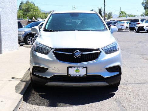 Used 2022 Buick Encore Preferred AWD/4WD image 16