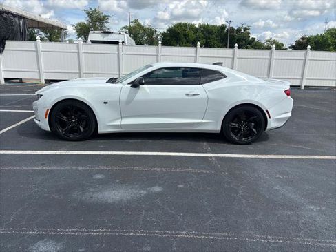 Used 2019 Chevrolet Camaro LT RWD image 13