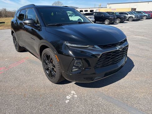 Certified 2019 Chevrolet Blazer RS image 3