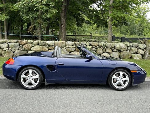 Used 2001 Porsche Boxster RWD image 23