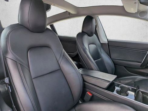 Used 2019 Tesla Model 3 Long Range AWD/4WD image 16