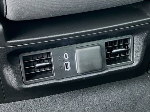 Used 2024 GMC Sierra 1500 Elevation image 34