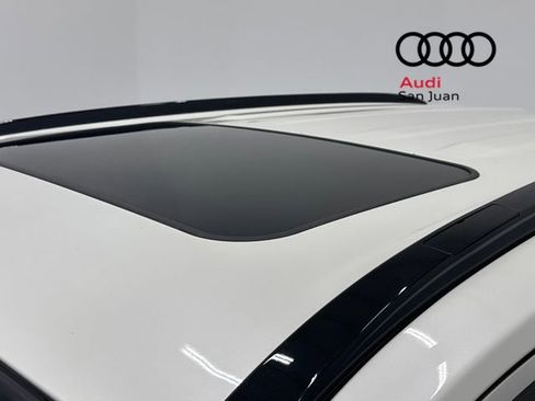 Used 2020 Toyota RAV4 Limited image 9