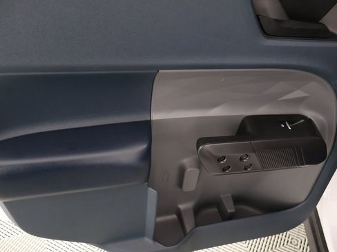 Used 2023 Ford Maverick Lariat w/ Lariat Luxury Package image 17