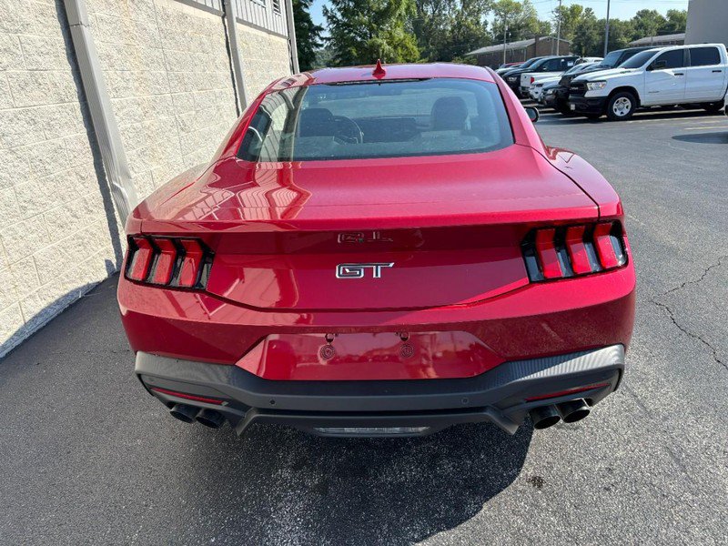 Used 2024 Ford Mustang GT Premium RWD image 4