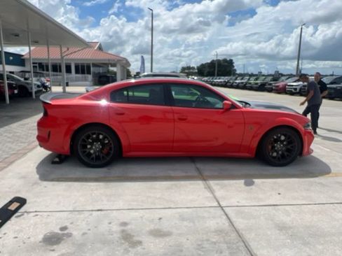 Used 2021 Dodge Charger SRT Hellcat RWD image 21