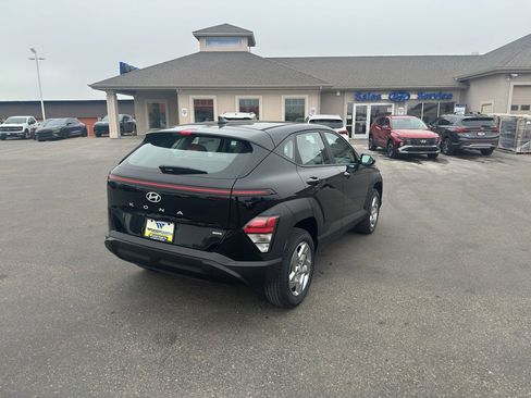 New 2026 Hyundai Kona SE image 25