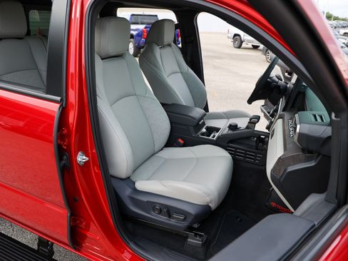 Certified 2026 Toyota Tacoma Limited AWD/4WD image 47