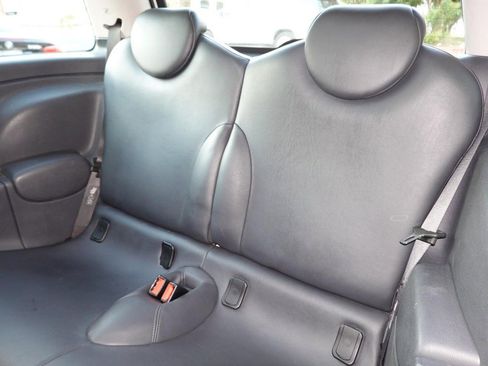 Used 2006 MINI Cooper Hardtop image 17