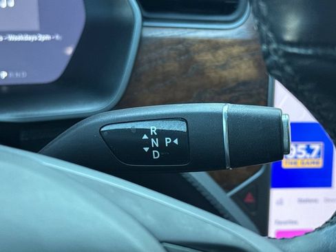 Used 2021 Tesla Model X Long Range AWD/4WD image 22