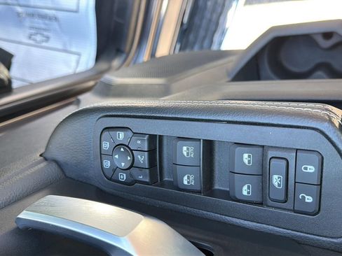 Used 2026 RAM 2500 Big Horn AWD/4WD image 11