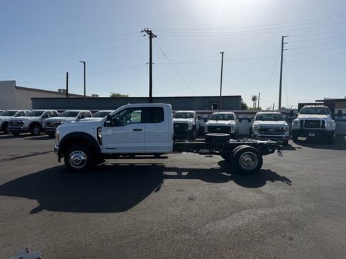 New 2026 Ford F550 4x4 Supercab Super Duty image 4