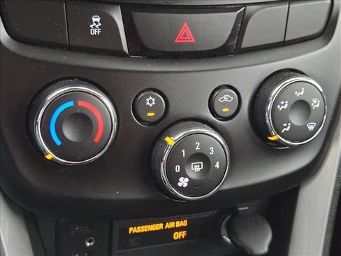 Used 2017 Chevrolet Trax LS image 15