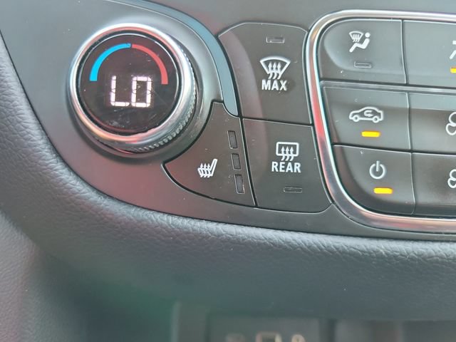 Used 2022 Chevrolet Equinox LT FWD image 24