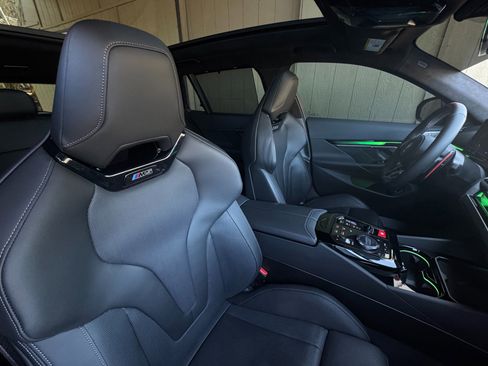 Used 2025 BMW M5 Touring image 23