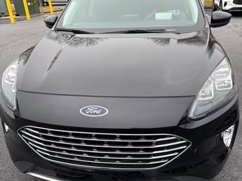 Used 2021 Ford Escape Titanium w/ Titanium Elite Package image 8