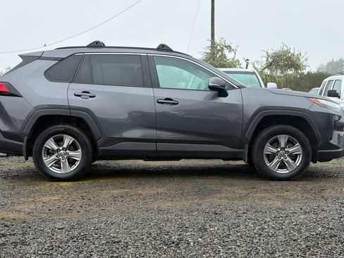 Used 2023 Toyota RAV4 XLE image 3
