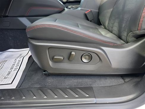 New 2026 Chevrolet Colorado Z71 w/ Z71 Convenience Package 2 image 18